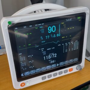 Monitor Multiparámetro de Signos Vitales